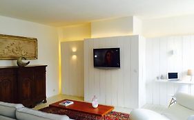 Apartment In Historical Center